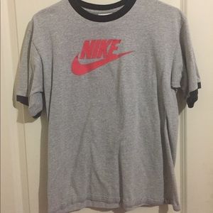 Nike T-shirt